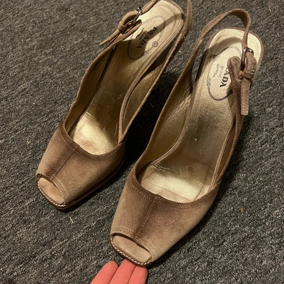 Prada Suede Sling Back Heels, size 40.5 - Picture 3 of 10